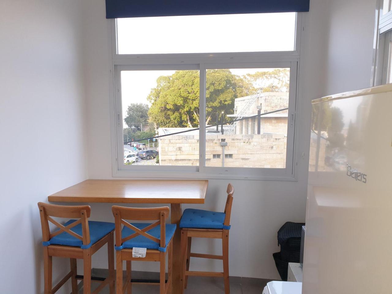 Carmel Apartments Haifa Bagian luar foto