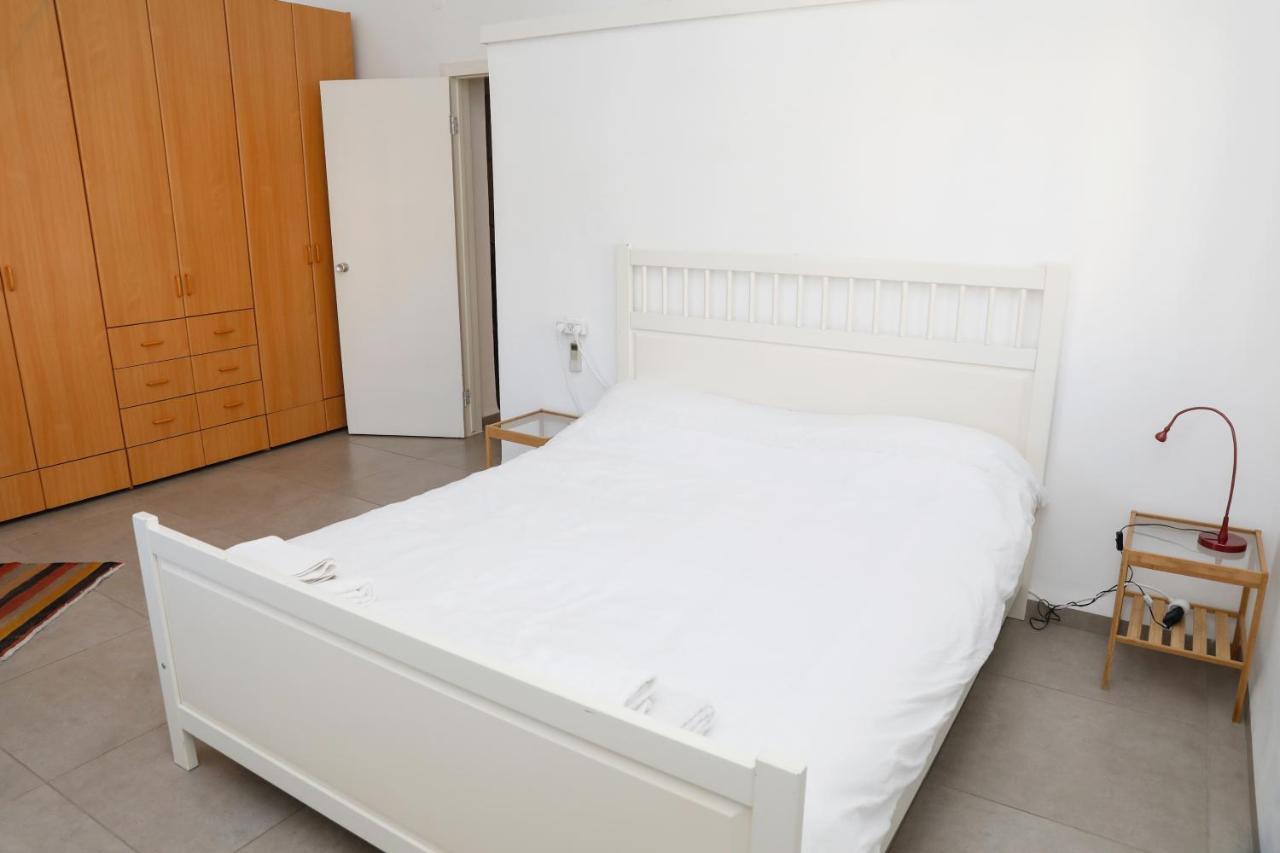 Carmel Apartments Haifa Bagian luar foto